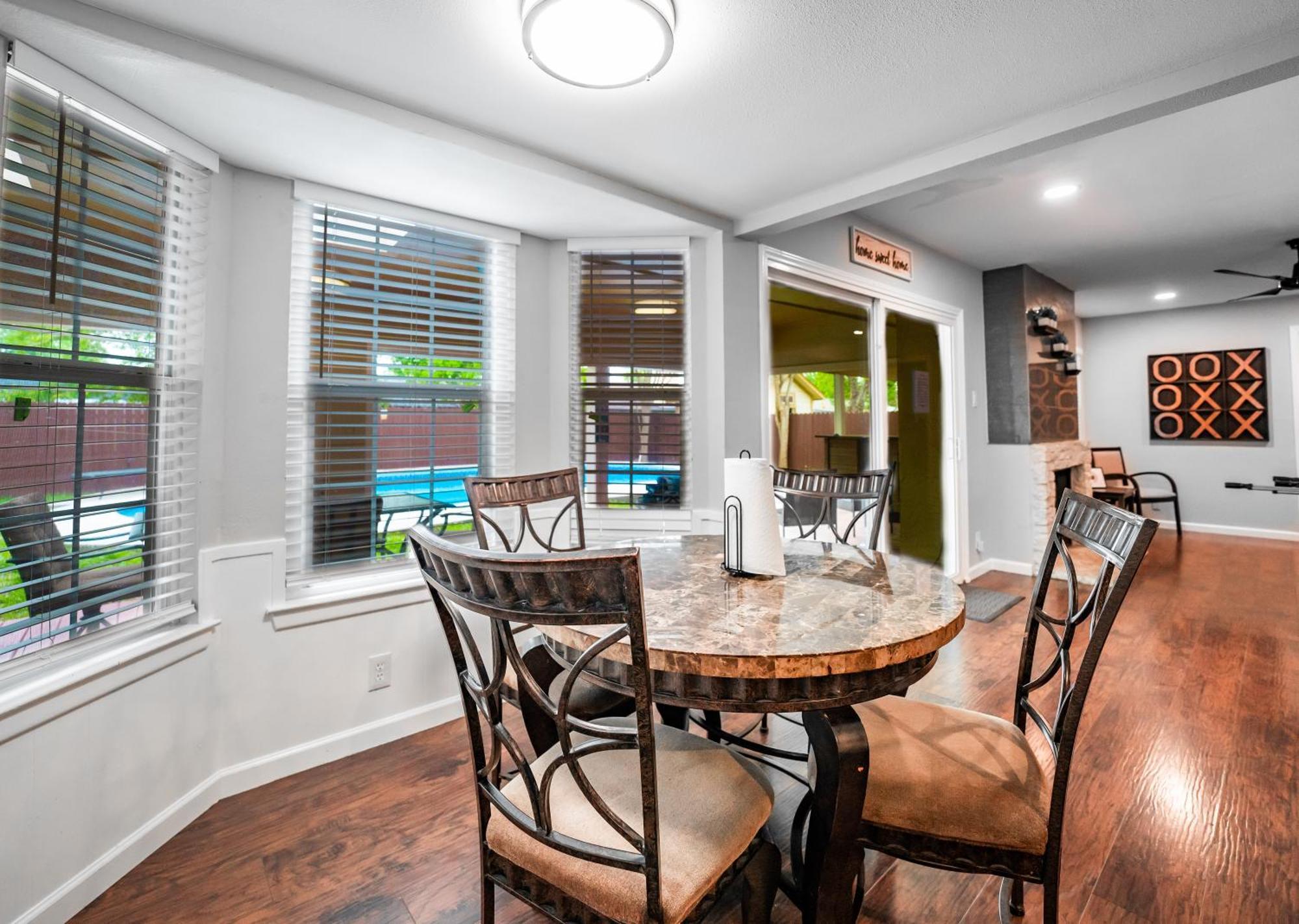 Spacious 4 Bedroom With Pool-Minutes To Seaworld And Lackland Afb San Antonio Exterior foto